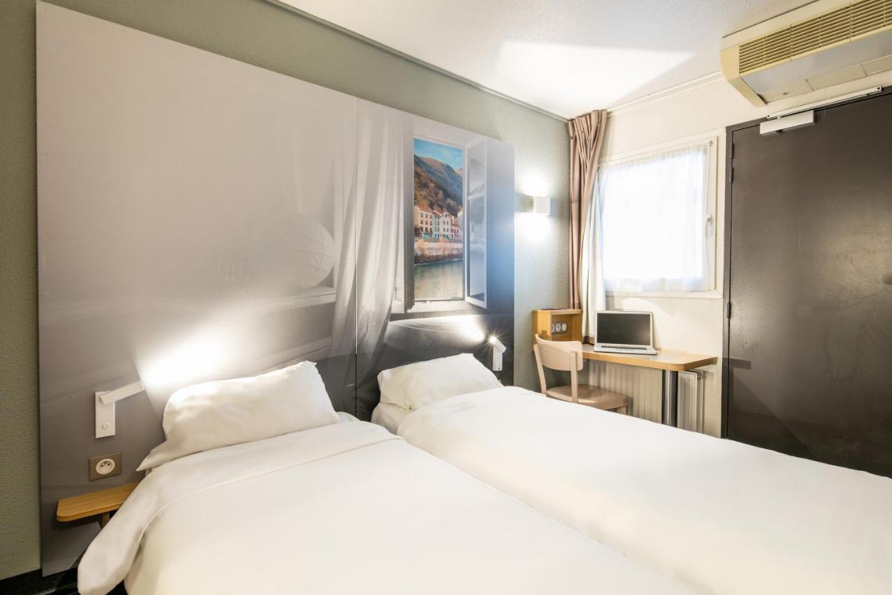 B&B Hotel Grenoble Universite 1 Gières Eksteriør billede