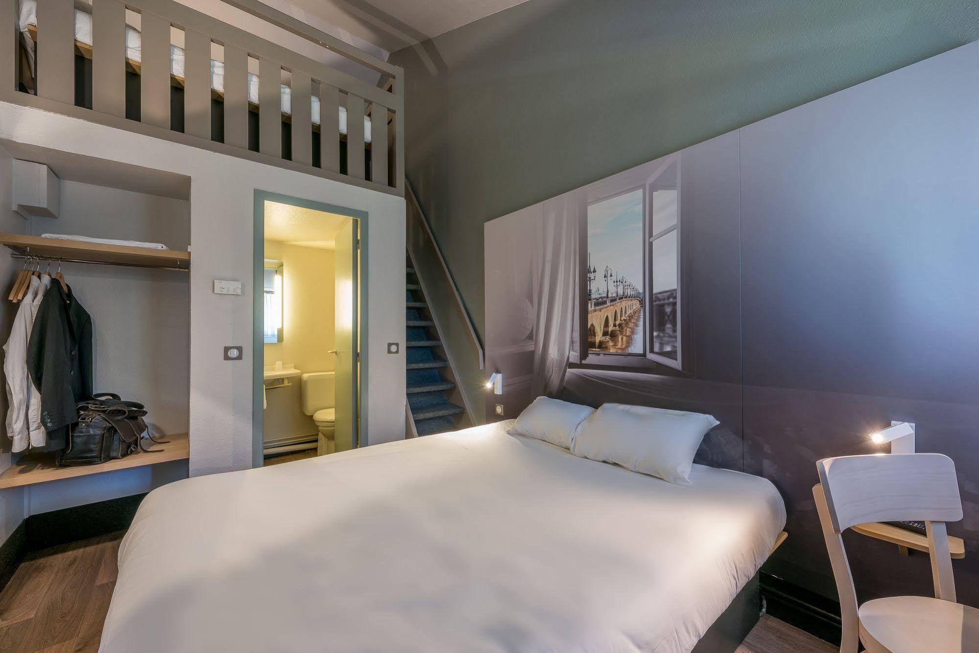 B&B Hotel Grenoble Universite 1 Gières Eksteriør billede