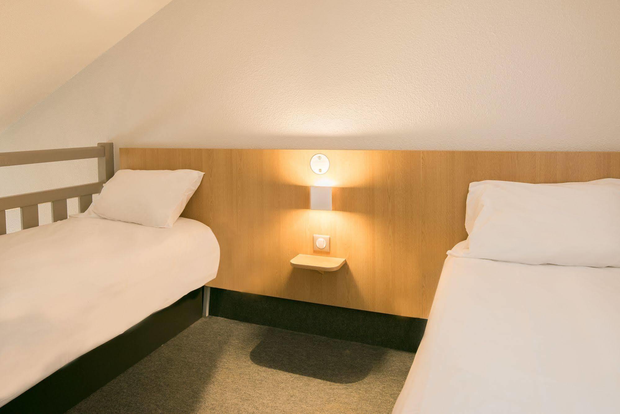 B&B Hotel Grenoble Universite 1 Gières Eksteriør billede