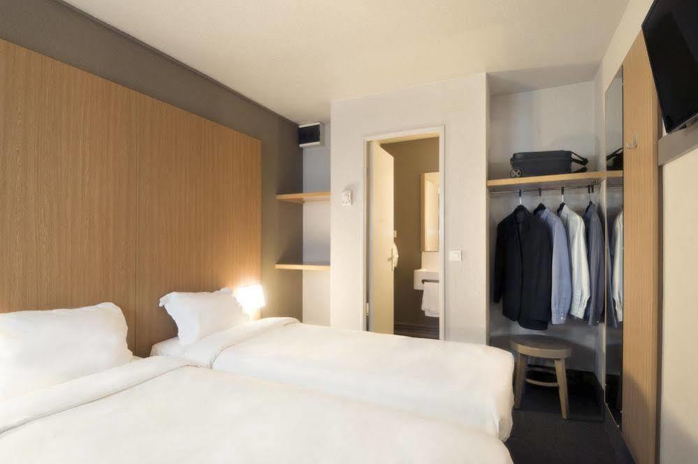 B&B Hotel Grenoble Universite 1 Gières Eksteriør billede