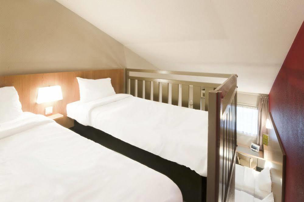 B&B Hotel Grenoble Universite 1 Gières Eksteriør billede